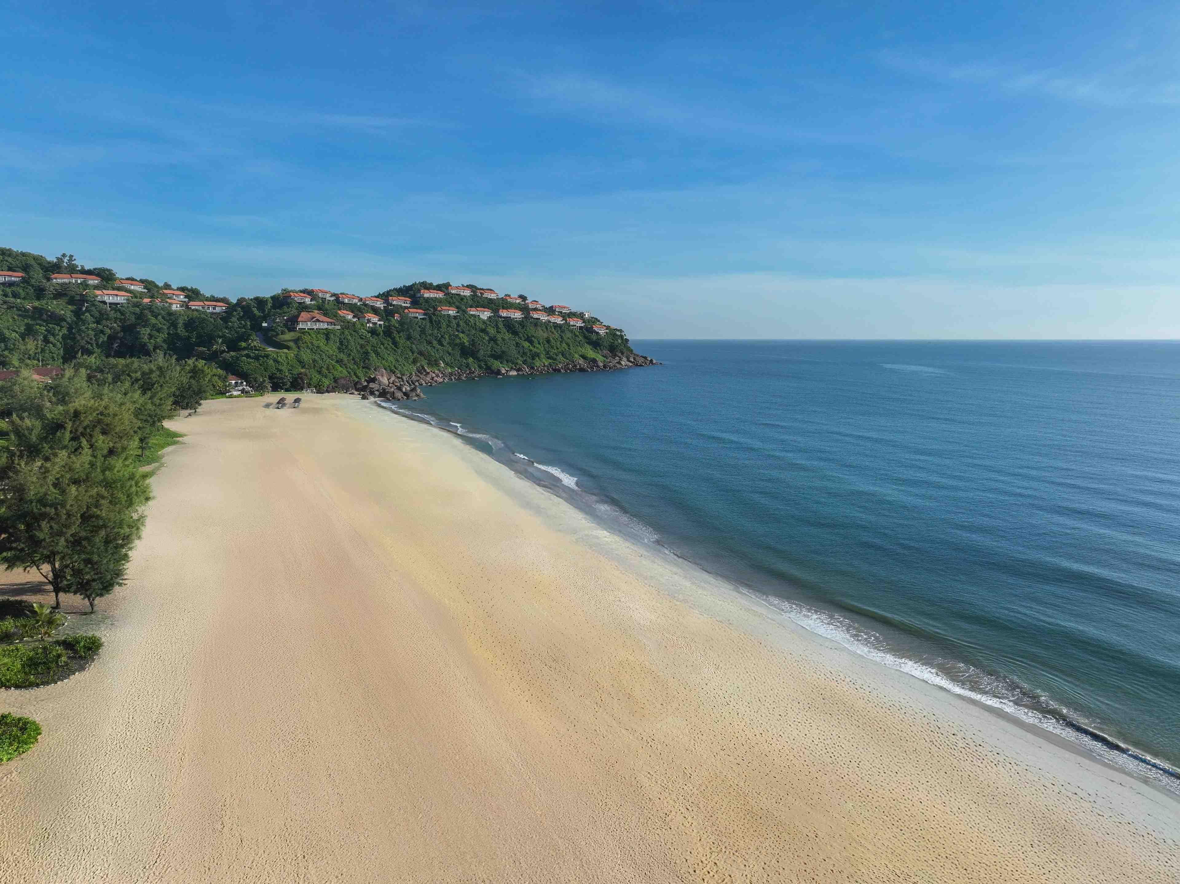 banyan tree lang co private beach