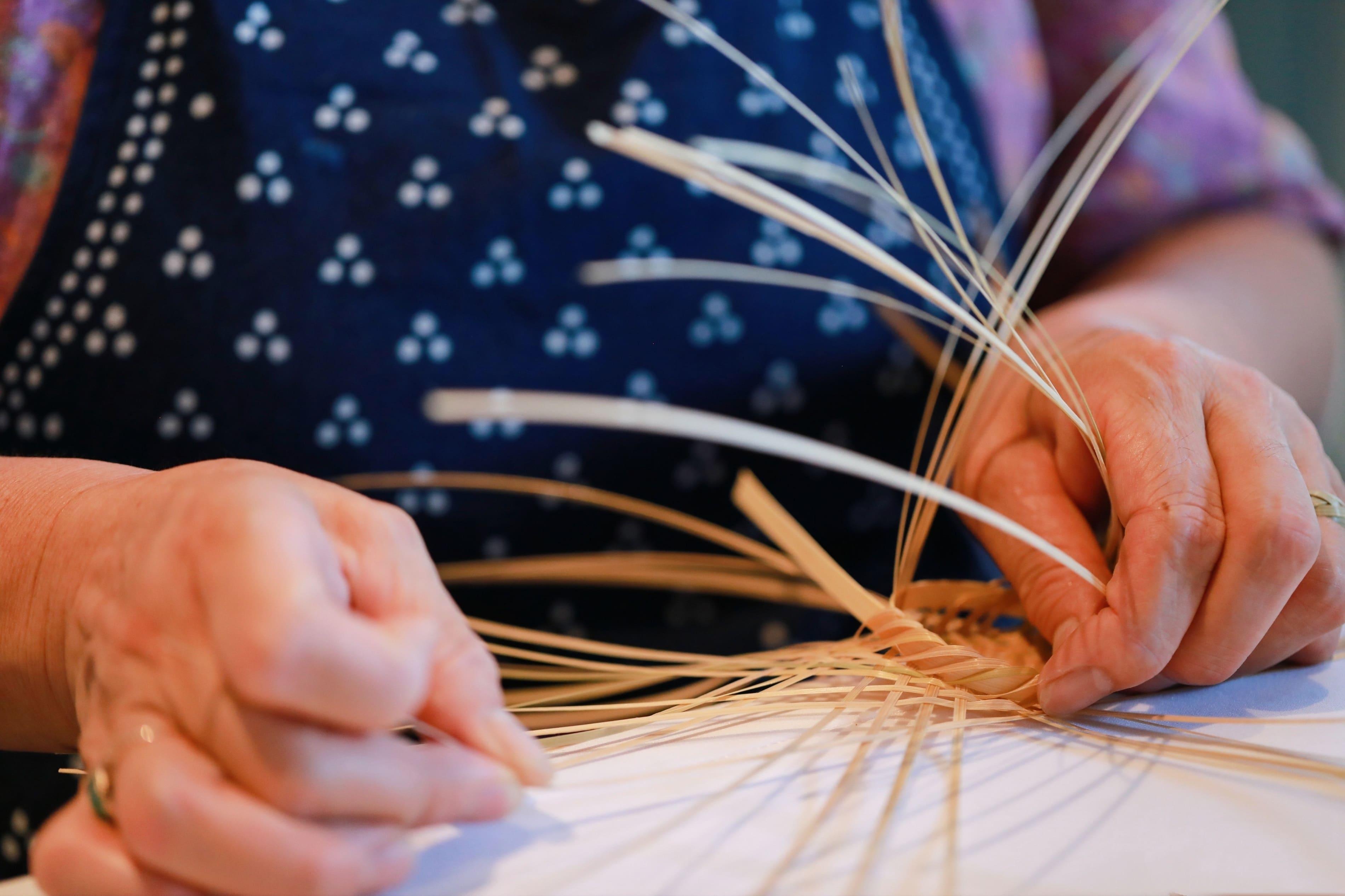 XIXI Bamboo Basket Making