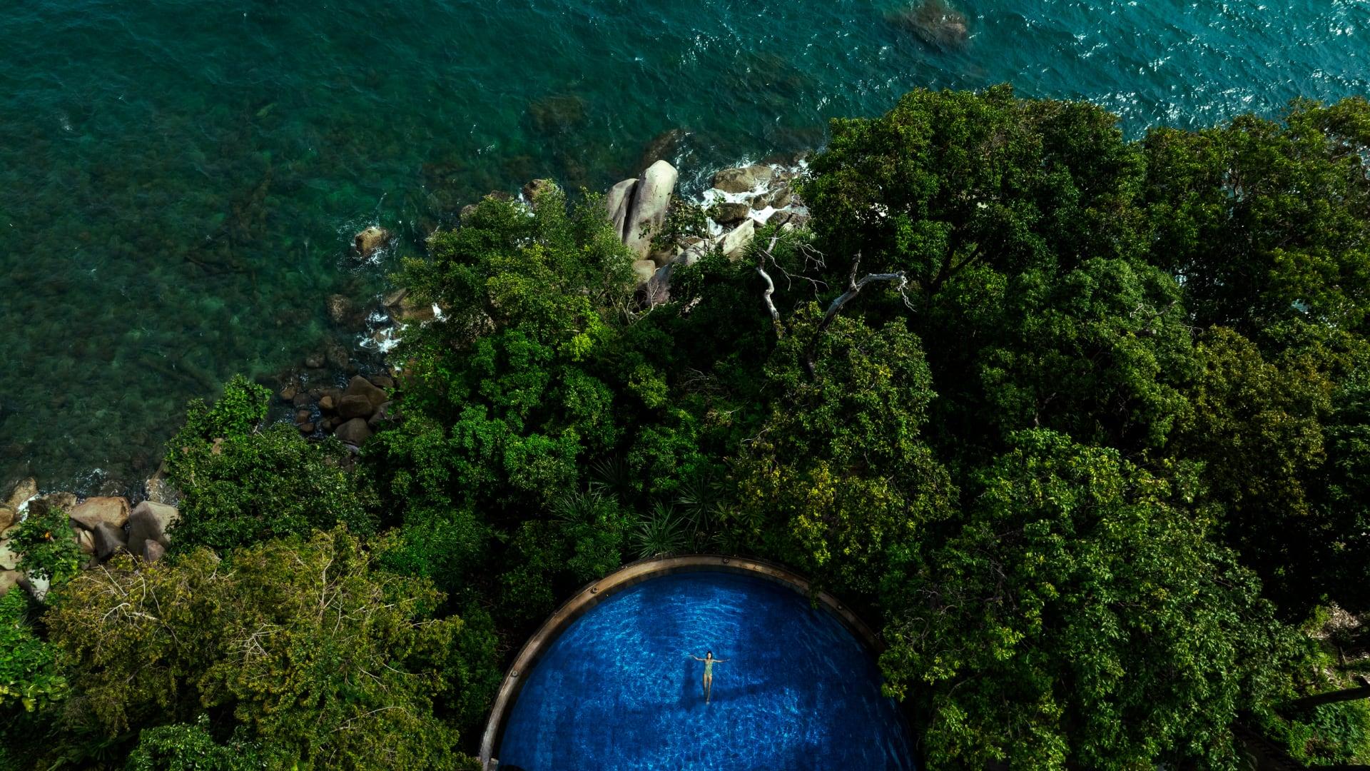 Rock Pool Edge at Banyan Tree Bintan